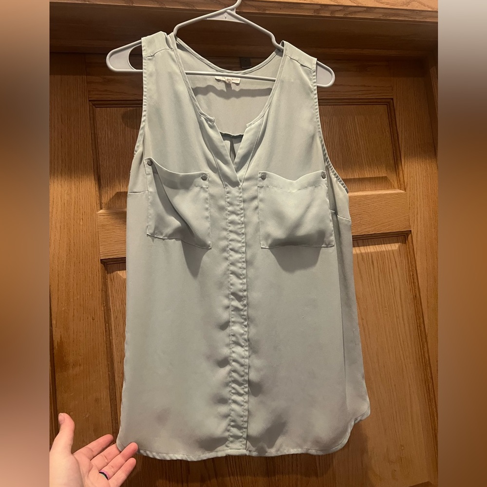 Maurice’s blouse size 0 mint green